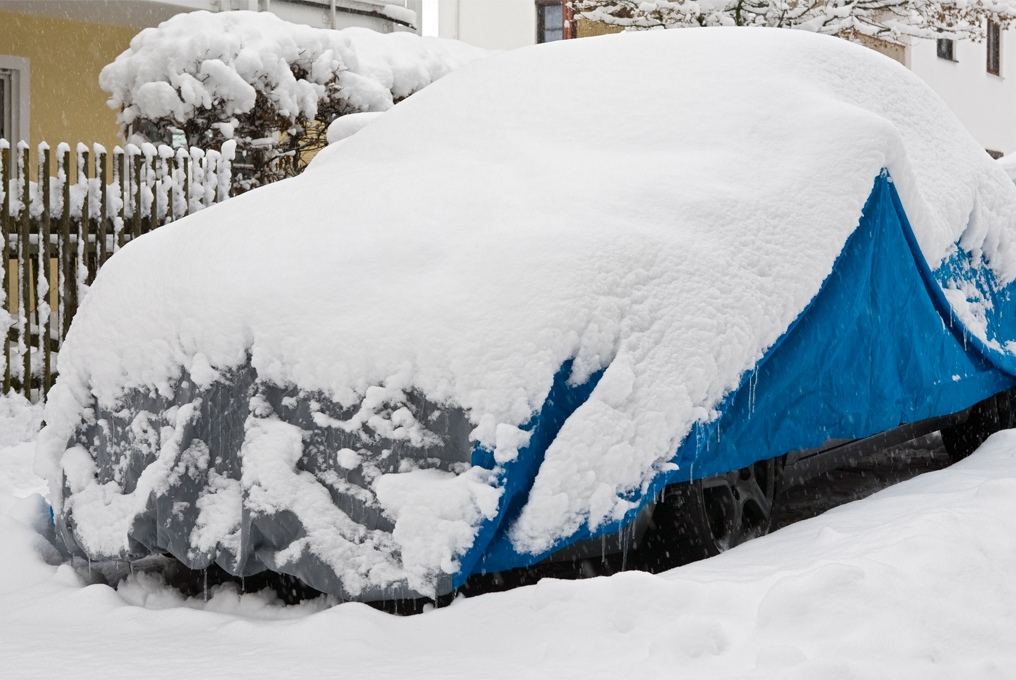 Pratique. La housse voiture : une bonne protection pour l'hiver ?